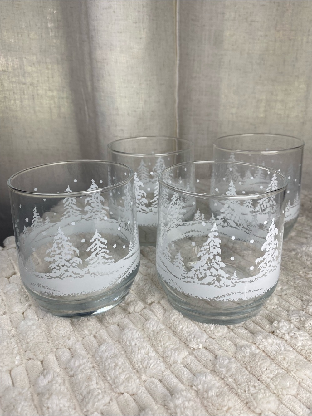 VTG 1980s Libbey Winterland Snowy Pines Rocks Glasses - Set of 4